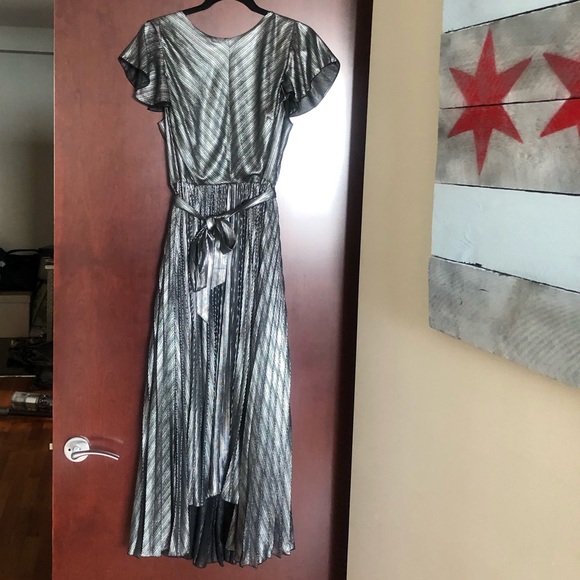 NWOT Karen Millen Silk A Line Dress w Pleats - Picture 4 of 5